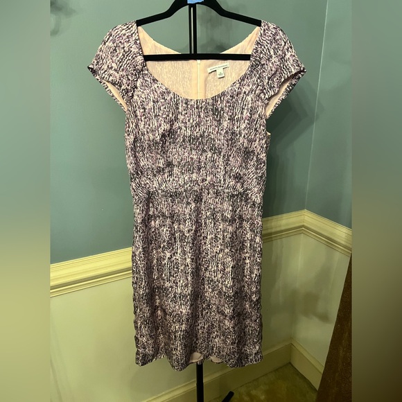 Banana Republic Dresses & Skirts - Banana Republic Purple and pink Midi Dress silk size 12